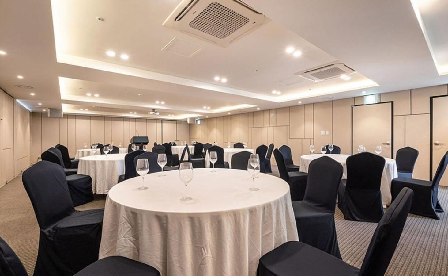 Sweet May Seogwipo Hotel Экстерьер фото