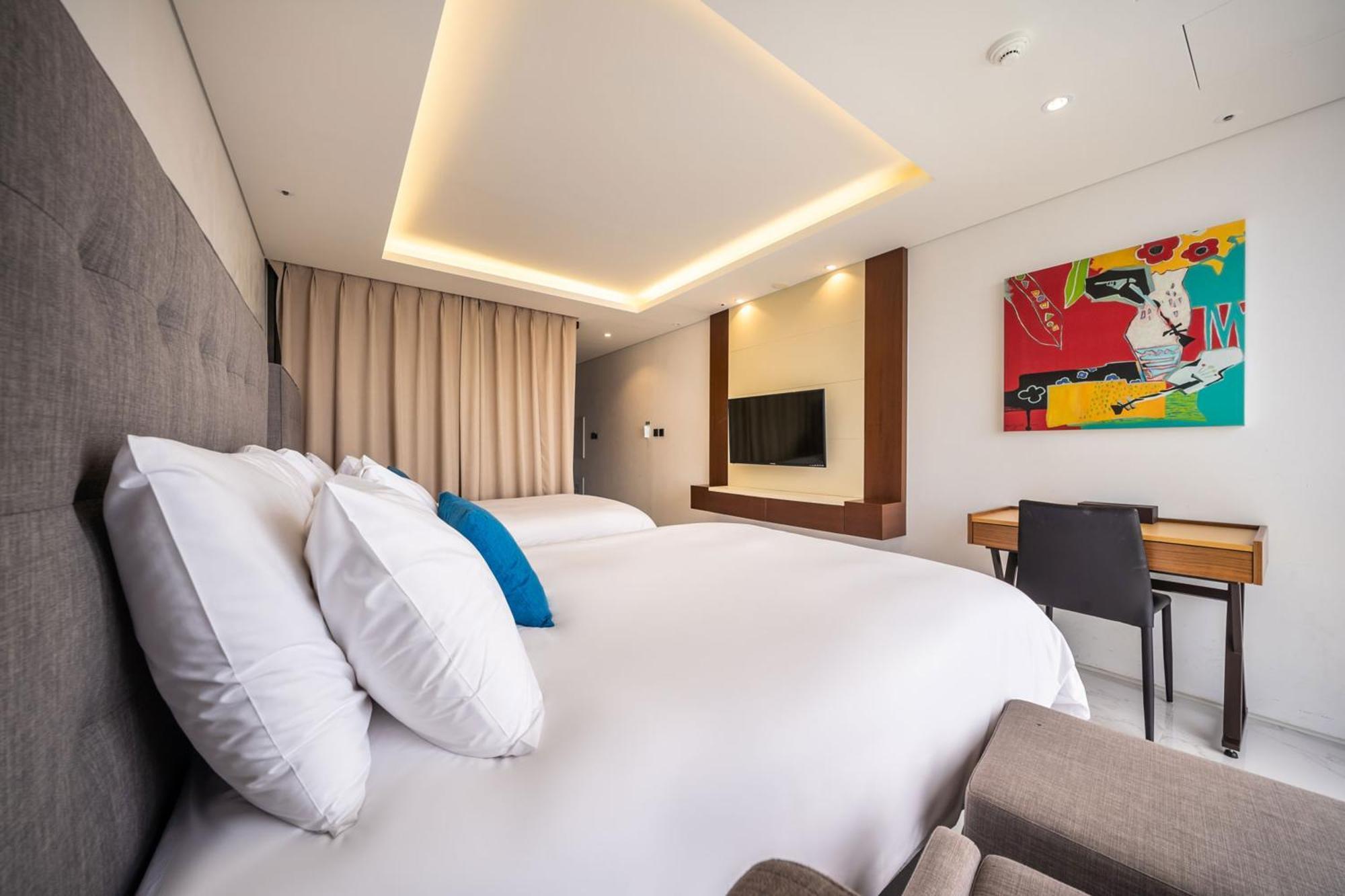Sweet May Seogwipo Hotel Экстерьер фото