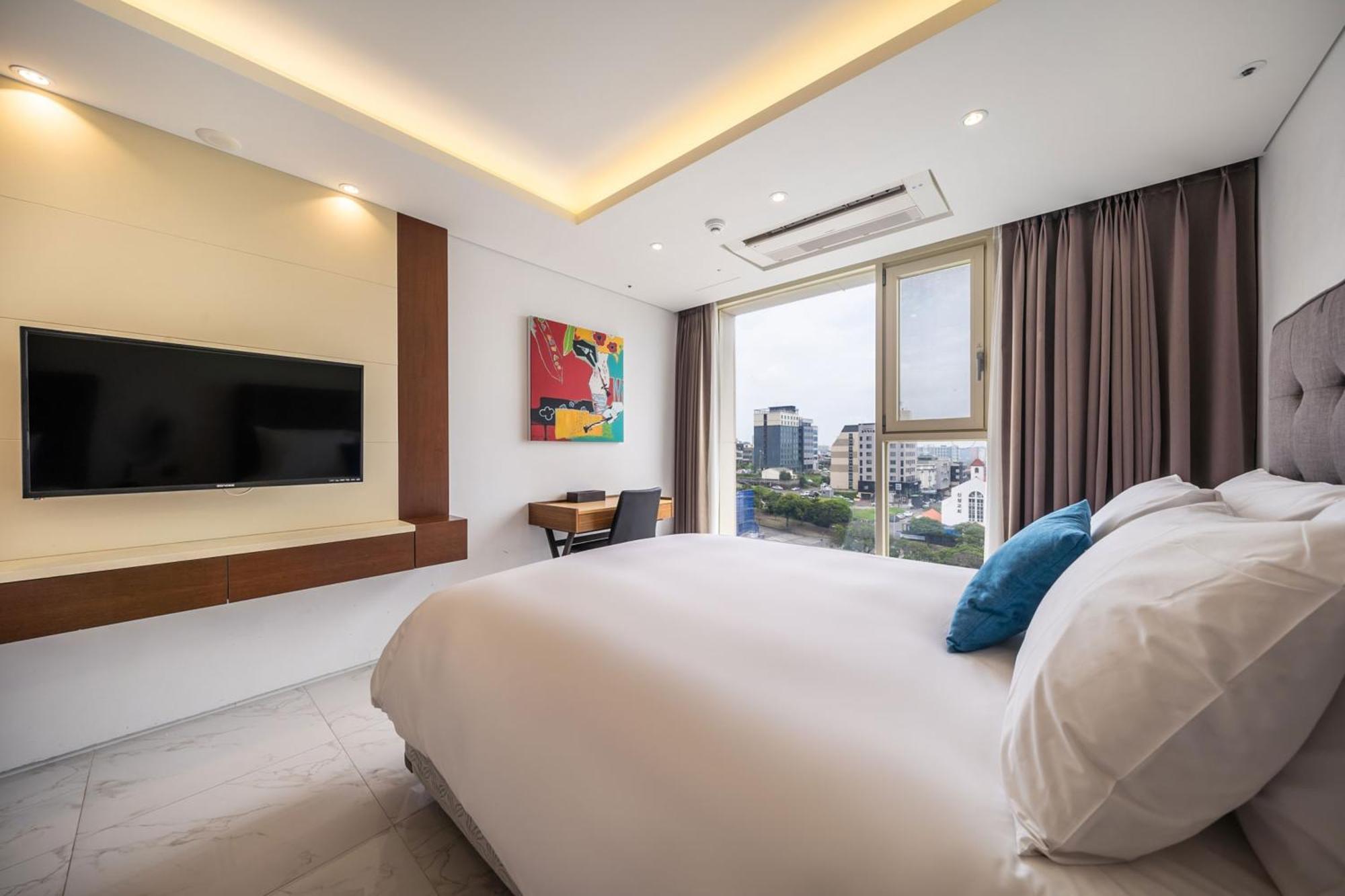 Sweet May Seogwipo Hotel Экстерьер фото